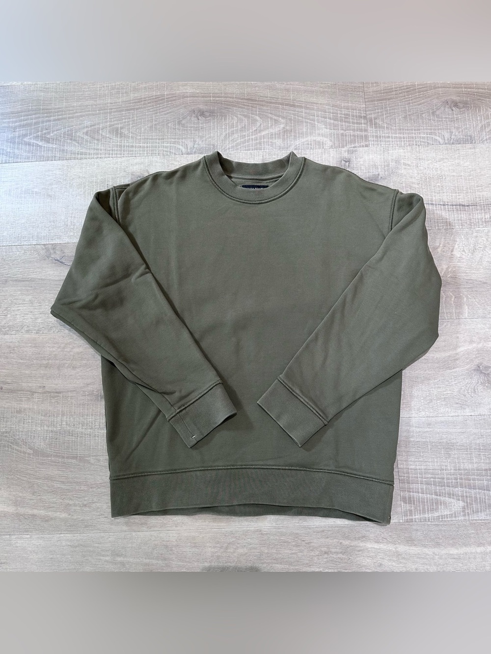 Banana Republic Olive Crewneck Sweatshirt